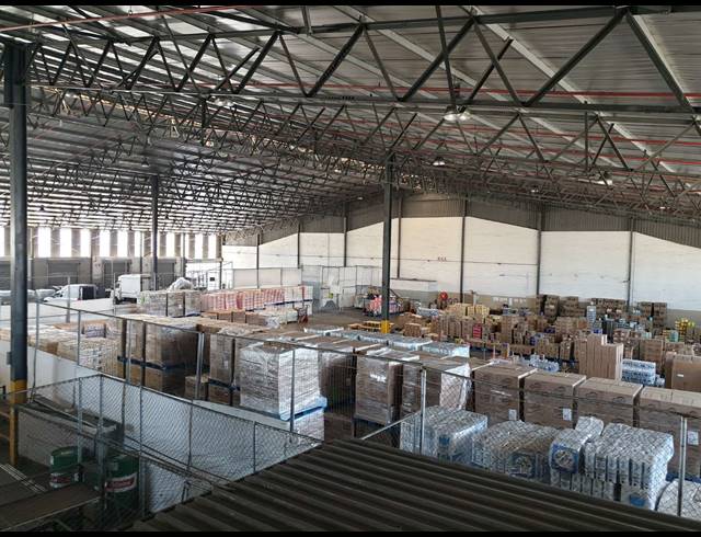 3,000M² WAREHOUSE TO LET IN KILLARNEY GARDENS